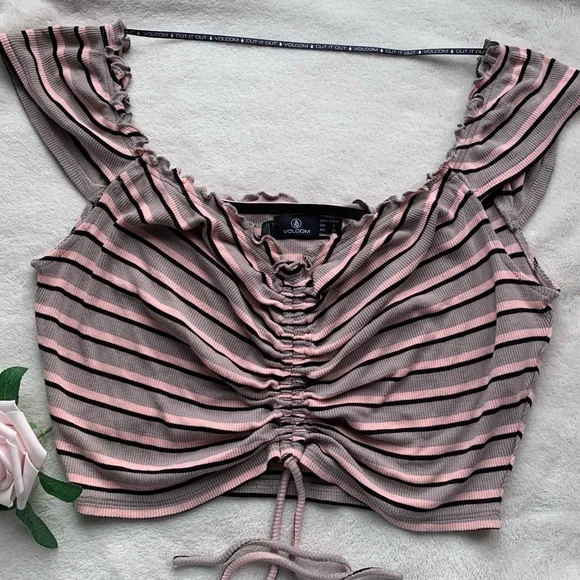 Volcom Ruffle Ribbed Crop Top - Picture 4 of 9